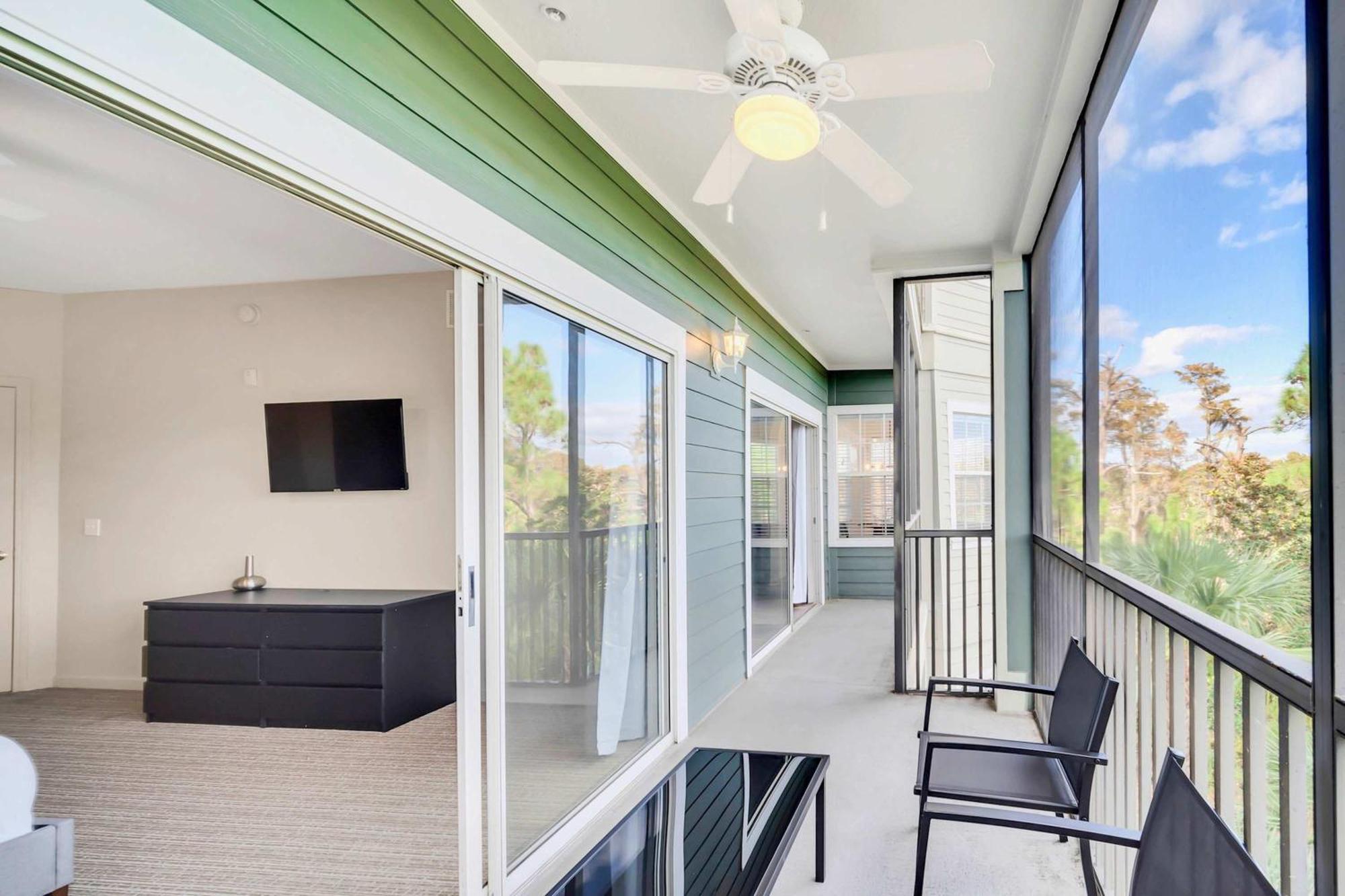 Bright & Modern 2br With Pool & Hot Tub, Near Disney! Holiday home Orlando