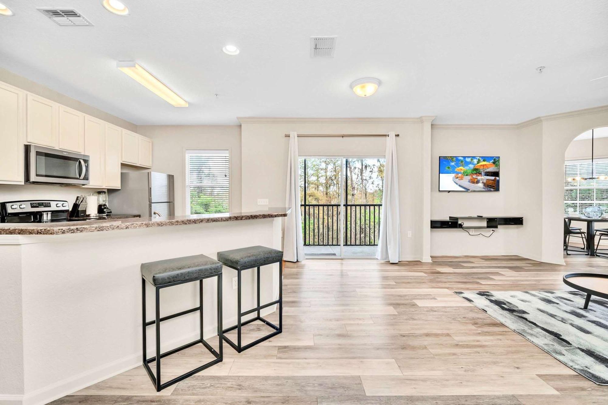 Bright & Modern 2br With Pool & Hot Tub, Near Disney! Orlando